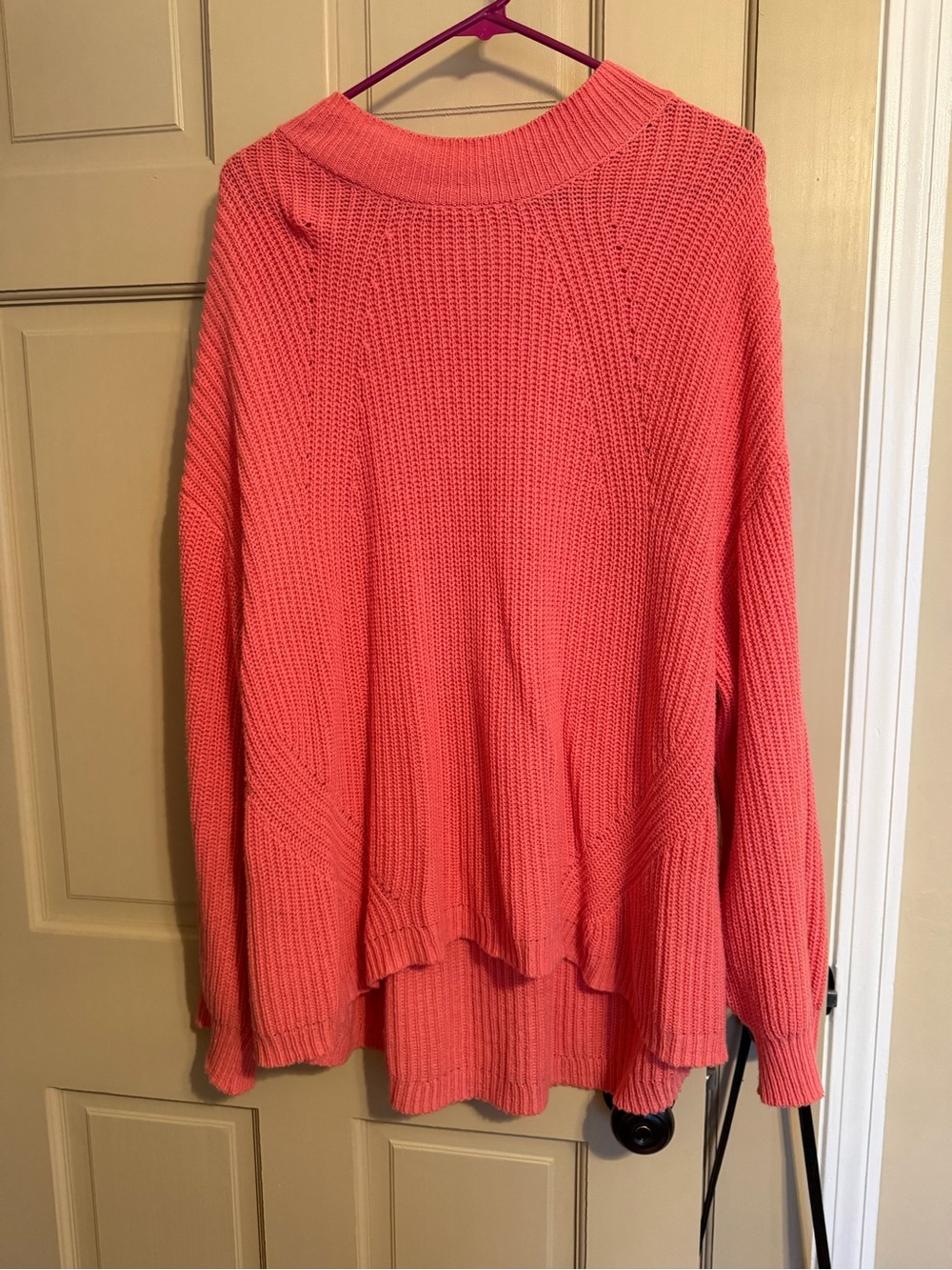 Old Navy Coral Scoop Neck Knit Sweater